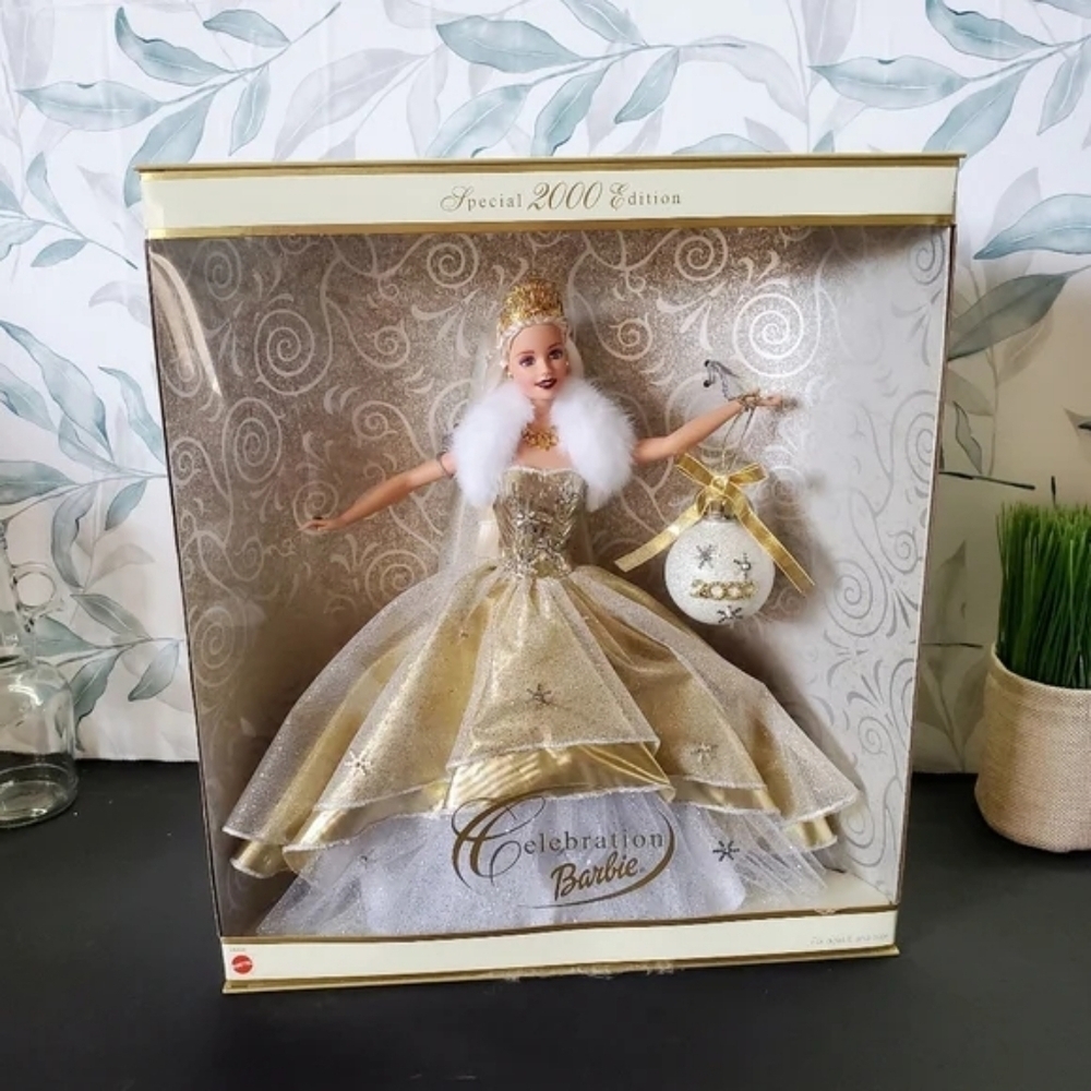 BARBIE | 2000 Celebration Barbie